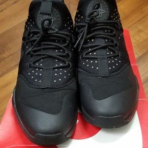 Nike air huarache Utility